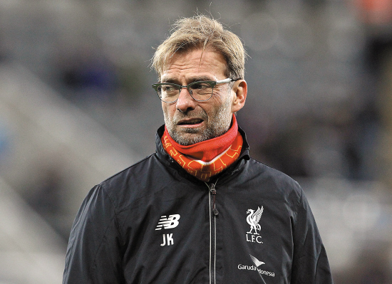 包含今晨纽卡斯尔备战全明星赛，临场应变细节曝光，气氛紧张，更衣室氛围转暖的词条