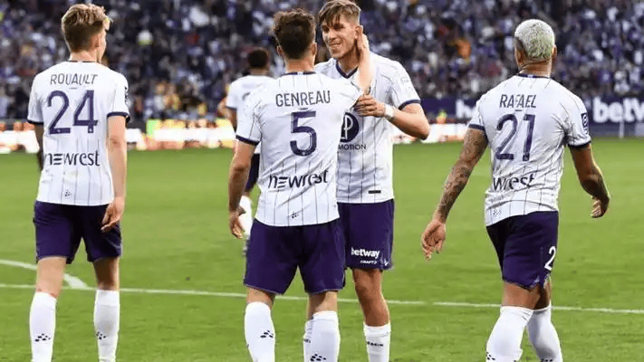 九游体育官网入口-今晚法国杯焦点战，埃因霍温回应争议，媒体盛赞，细节决定成败的简单介绍